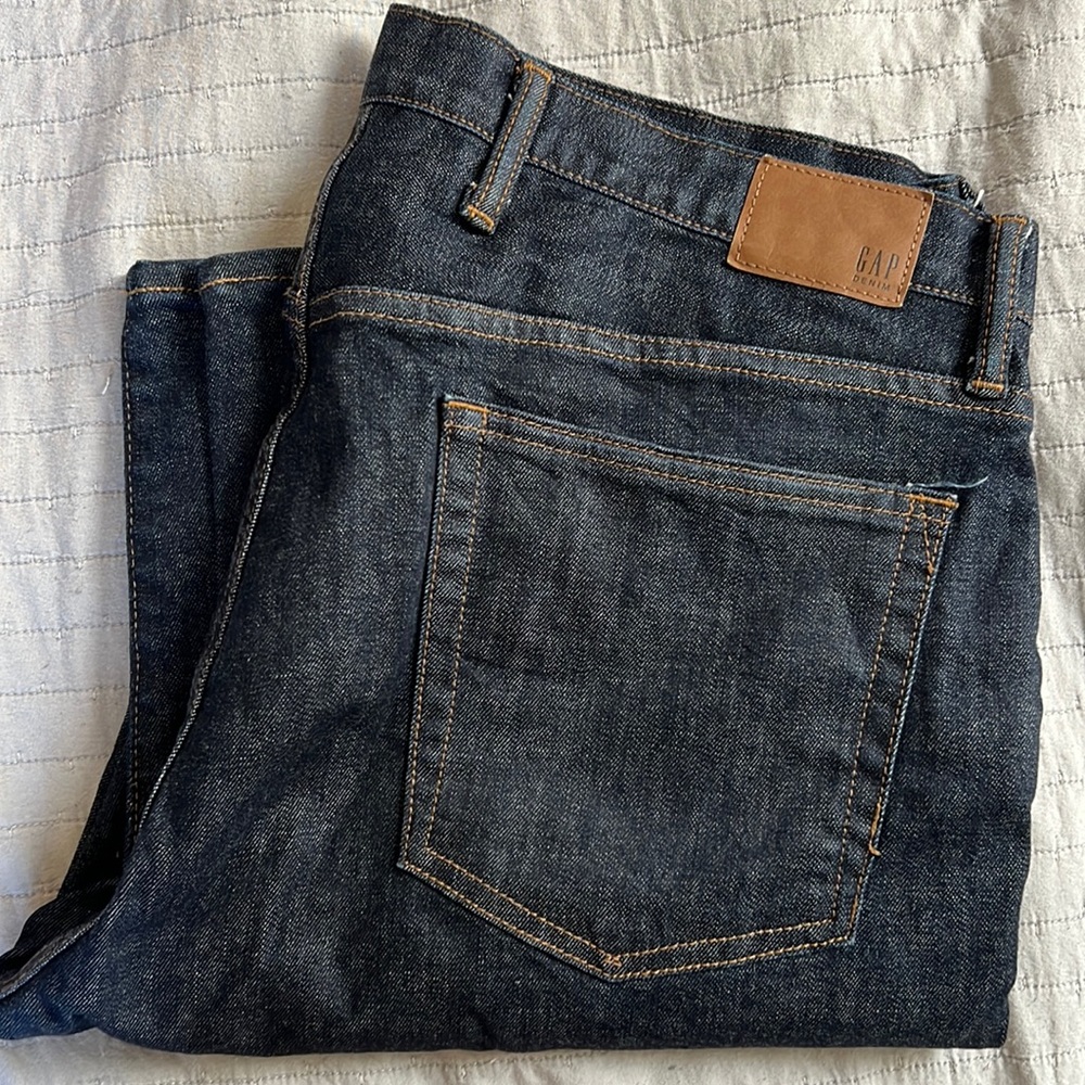 “GAP” deep blue jeans NEW